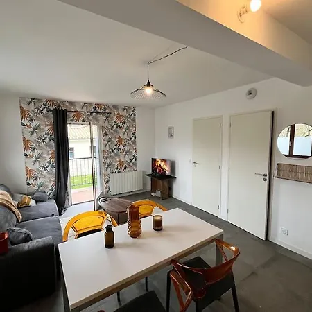 Апартаменты T2, De 1 A 4 Voyageurs Saint-Jean-de-Boiseau